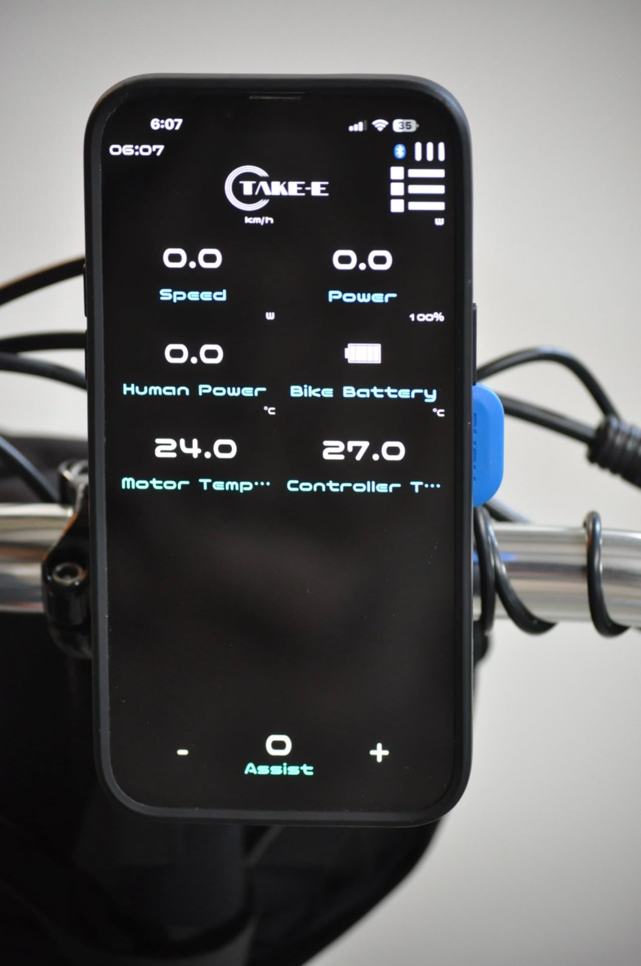 TAKE-E phone app